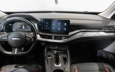 Haval F7x I, 2022 год, 2 300 000 рублей, 6 фотография