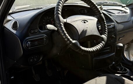 Chevrolet Niva I рестайлинг, 2005 год, 320 000 рублей, 11 фотография
