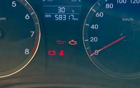 Hyundai Solaris II рестайлинг, 2013 год, 900 000 рублей, 10 фотография
