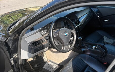 BMW 5 серия, 2003 год, 700 000 рублей, 8 фотография