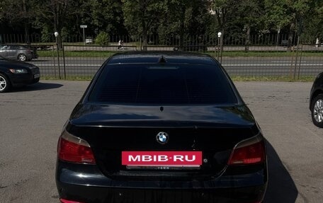 BMW 5 серия, 2003 год, 700 000 рублей, 3 фотография