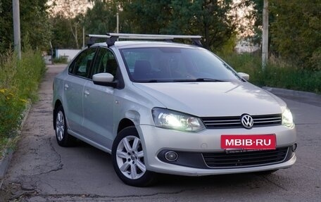 Volkswagen Polo VI (EU Market), 2013 год, 650 000 рублей, 2 фотография