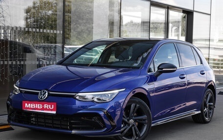 Volkswagen Golf VIII, 2022 год, 2 898 000 рублей, 1 фотография