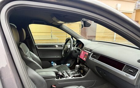 Volkswagen Touareg III, 2012 год, 2 450 000 рублей, 10 фотография