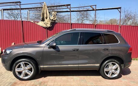 Volkswagen Touareg III, 2012 год, 2 450 000 рублей, 8 фотография