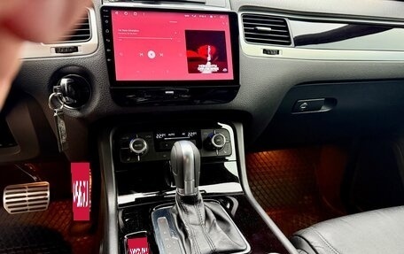Volkswagen Touareg III, 2012 год, 2 450 000 рублей, 12 фотография