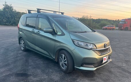 Honda Freed II, 2020 год, 1 400 000 рублей, 2 фотография