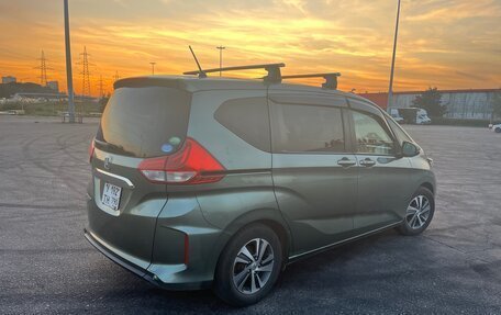 Honda Freed II, 2020 год, 1 400 000 рублей, 3 фотография
