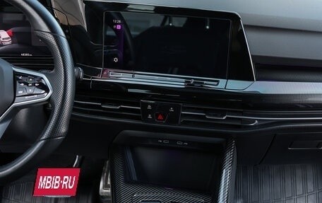 Volkswagen Golf VIII, 2022 год, 2 898 000 рублей, 15 фотография