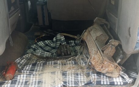 Mitsubishi Delica IV, 1999 год, 1 330 000 рублей, 8 фотография