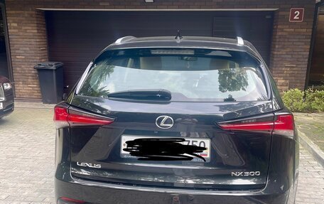 Lexus NX I, 2019 год, 3 500 000 рублей, 5 фотография