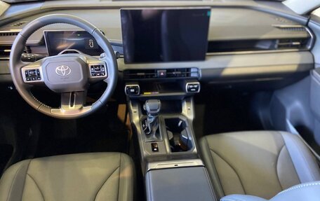 Toyota RAV4, 2026 год, 4 900 000 рублей, 15 фотография