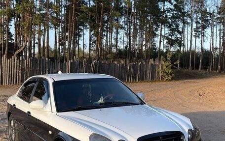 Hyundai Sonata IV рестайлинг, 2006 год, 500 000 рублей, 21 фотография