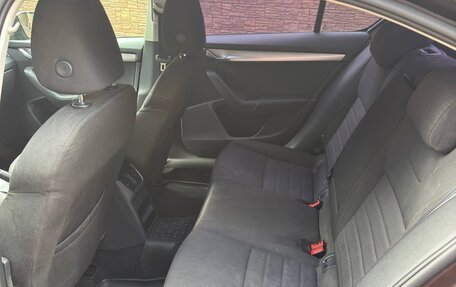 Skoda Octavia, 2013 год, 999 999 рублей, 10 фотография