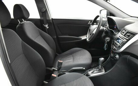 Hyundai Solaris II рестайлинг, 2016 год, 850 000 рублей, 10 фотография