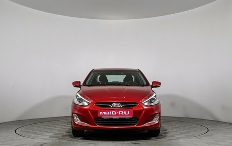 Hyundai Solaris II рестайлинг, 2013 год, 855 000 рублей, 2 фотография