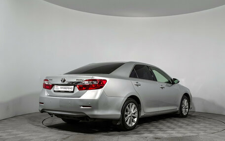 Toyota Camry, 2011 год, 1 250 000 рублей, 5 фотография