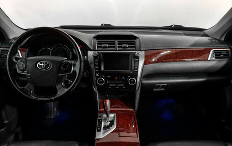 Toyota Camry, 2011 год, 1 250 000 рублей, 15 фотография