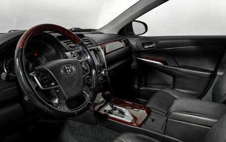 Toyota Camry, 2011 год, 1 250 000 рублей, 9 фотография