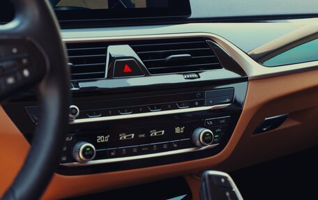 BMW 6 серия, 2019 год, 4 725 000 рублей, 6 фотография