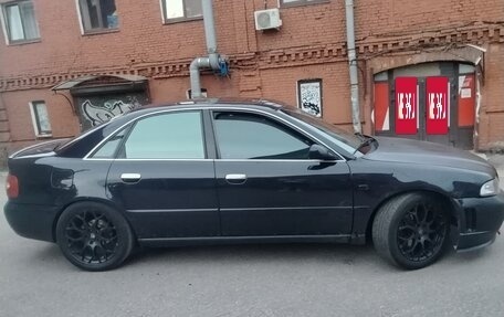 Audi A4, 1999 год, 349 999 рублей, 3 фотография