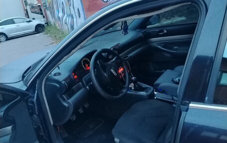 Audi A4, 1999 год, 349 999 рублей, 6 фотография