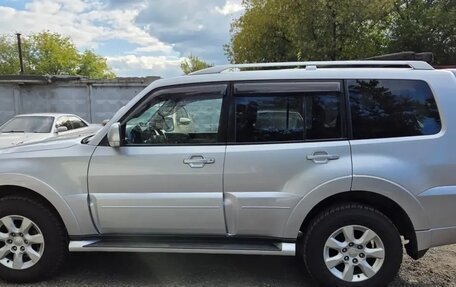 Mitsubishi Pajero IV, 2011 год, 2 200 000 рублей, 7 фотография