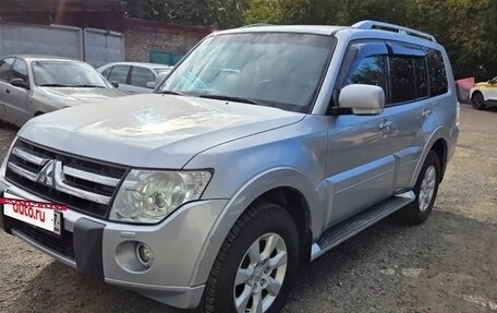 Mitsubishi Pajero IV, 2011 год, 2 200 000 рублей, 8 фотография