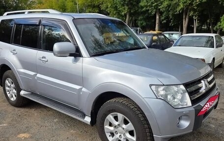 Mitsubishi Pajero IV, 2011 год, 2 200 000 рублей, 10 фотография