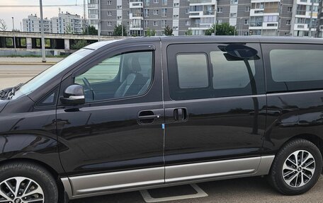 Hyundai Grand Starex Grand Starex I рестайлинг 2, 2018 год, 3 877 777 рублей, 2 фотография