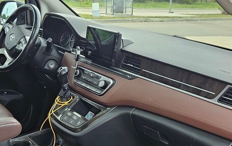 Hyundai Grand Starex Grand Starex I рестайлинг 2, 2018 год, 3 877 777 рублей, 12 фотография