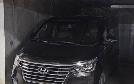 Hyundai Grand Starex Grand Starex I рестайлинг 2, 2018 год, 3 877 777 рублей, 17 фотография
