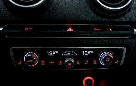 Audi A3, 2016 год, 1 590 000 рублей, 13 фотография