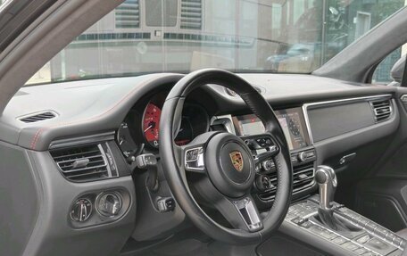 Porsche Macan I рестайлинг, 2021 год, 6 700 000 рублей, 5 фотография