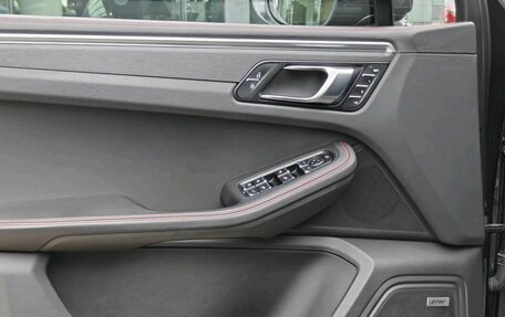 Porsche Macan I рестайлинг, 2021 год, 6 700 000 рублей, 7 фотография