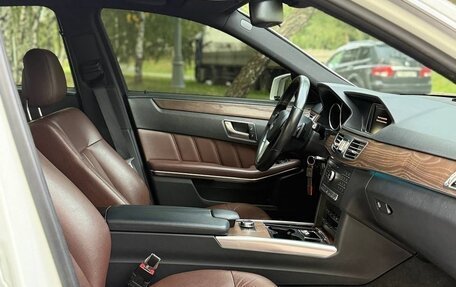 Mercedes-Benz E-Класс, 2015 год, 2 100 000 рублей, 13 фотография
