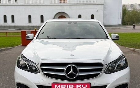 Mercedes-Benz E-Класс, 2015 год, 2 100 000 рублей, 6 фотография