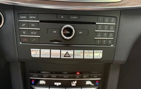 Mercedes-Benz E-Класс, 2015 год, 2 100 000 рублей, 21 фотография