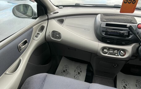 Nissan Tino, 1999 год, 449 999 рублей, 14 фотография