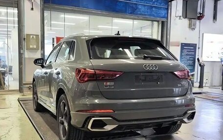 Audi Q3, 2022 год, 2 400 000 рублей, 4 фотография