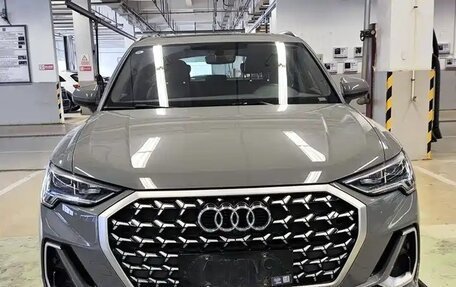 Audi Q3, 2022 год, 2 400 000 рублей, 2 фотография