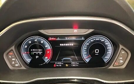 Audi Q3, 2022 год, 2 400 000 рублей, 10 фотография