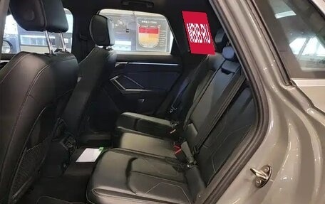Audi Q3, 2022 год, 2 400 000 рублей, 18 фотография