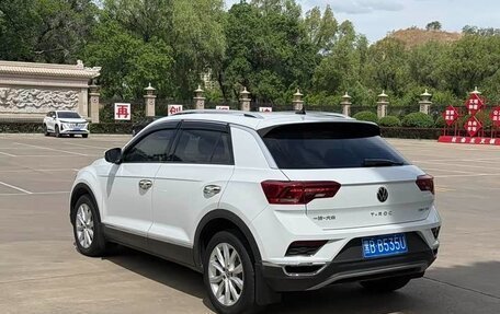 Volkswagen T-Roc I, 2022 год, 1 325 000 рублей, 4 фотография