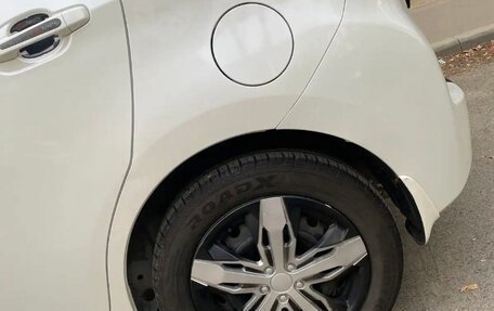 Toyota Ractis II, 2013 год, 1 150 000 рублей, 8 фотография