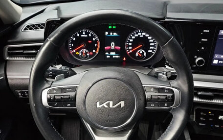 KIA K5, 2022 год, 2 150 000 рублей, 6 фотография