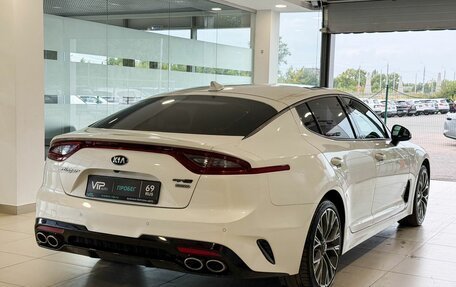 KIA Stinger I, 2019 год, 2 735 000 рублей, 6 фотография