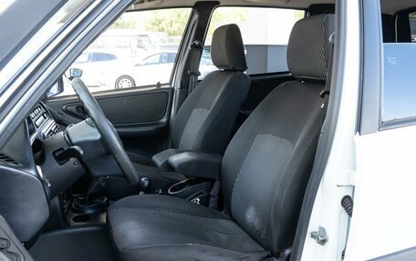 Chevrolet Niva I рестайлинг, 2018 год, 800 000 рублей, 10 фотография