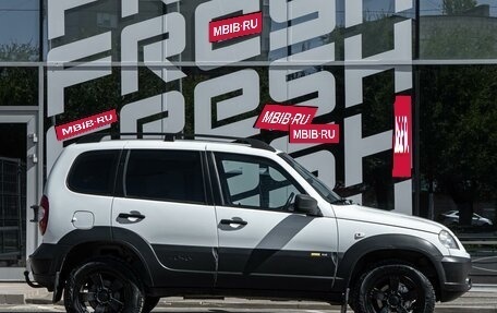 Chevrolet Niva I рестайлинг, 2018 год, 800 000 рублей, 5 фотография