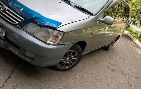 Toyota Gaia, 2000 год, 370 000 рублей, 3 фотография